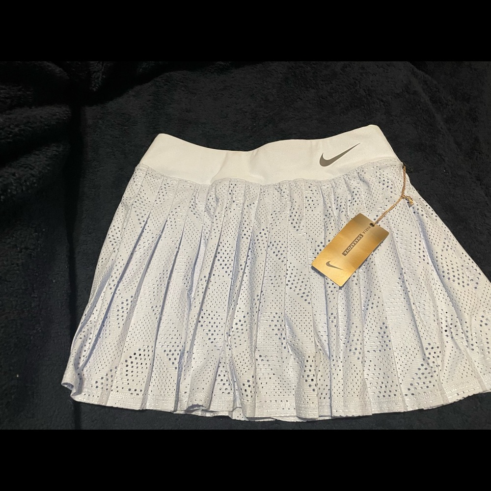 Nike tennis skort